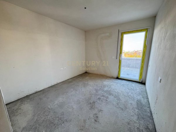 Tirane, shitet apartament 2+1+Ballkon Kati 5, 163 m² 230.000 € 