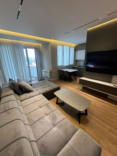 Tirane, shitet apartament 2+1+Ballkon Kati 7, 105 m² 260.000 € (River Residence)