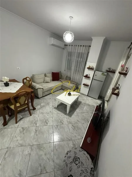 Tirane, jepet me qera apartament 2+1 Kati 3, 78 m² 500 € (ASTIR)
