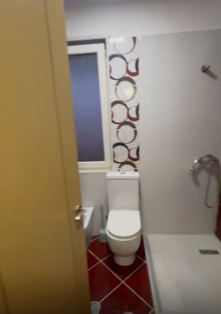 Shqiperi, jepet me qera apartament 1+1 Kati 8, 70 m² 520 € (Astir)