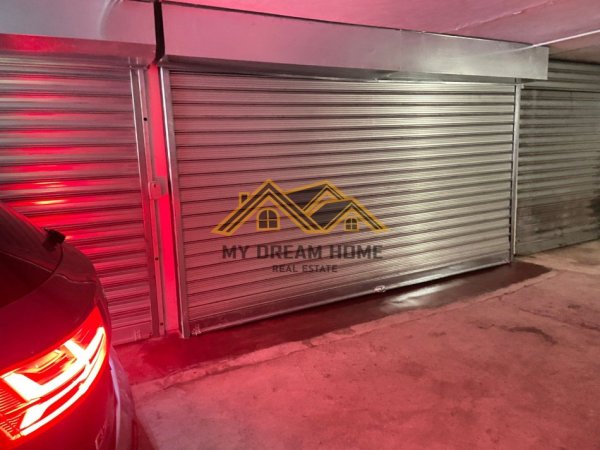 Durres, shitet garazh | post parkimi ,