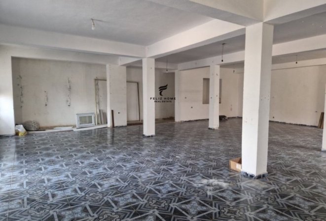 Tirane, jepet me qera ambjent biznesi Kati 0, 165 m² 450 € (DON BOSKO)