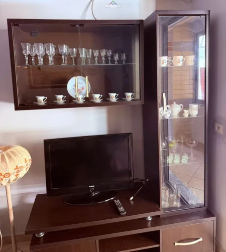 Tirane, jepet me qera apartament 2+1 Kati 3, 120 m² 55.000 € (teodor keko)