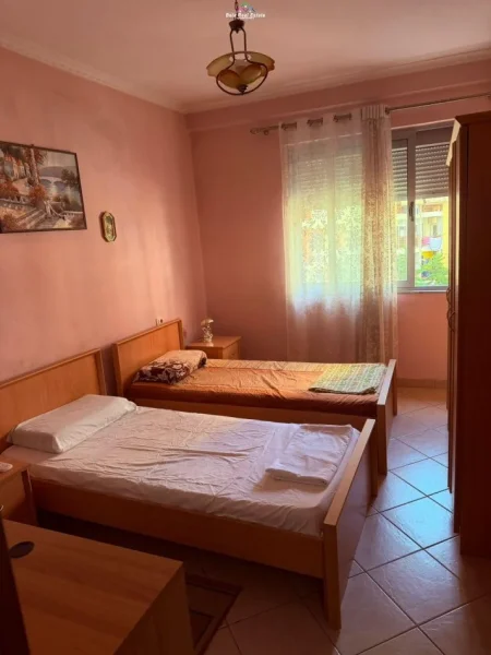 Tirane, jepet me qera apartament 2+1 Kati 3, 120 m² 55.000 € (teodor keko)