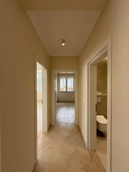 Tirane, shitet apartament 2+1 , 94 m² 260.000 € (Parku Olimpik)