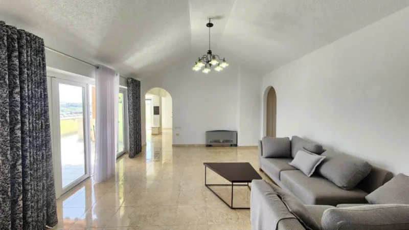 Tirane, shitet apartament 3+1+Ballkon Kati 7, 356 m² 