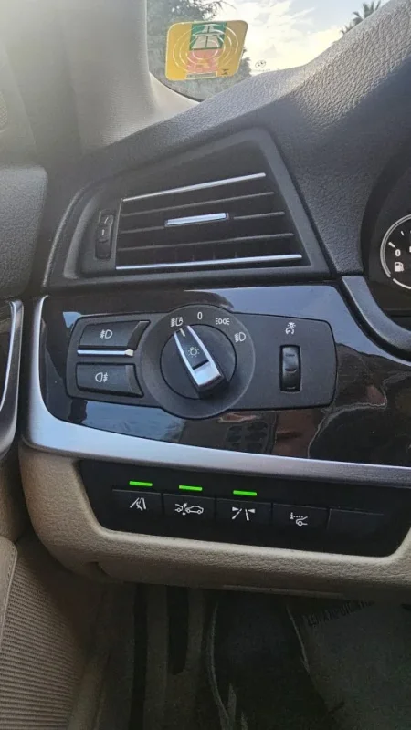 Tirane, shes makine BMW 530d Touring xDrive Nafte, kafe automatik Klima 290.000 km 11.500 €