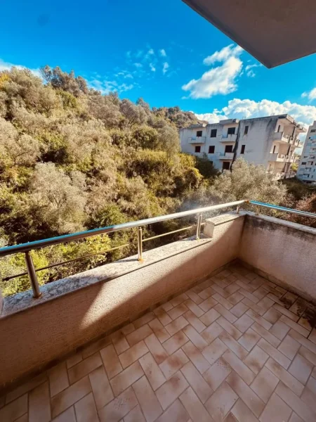 Durres, shitet apartament 2+1 , 106 m² (Shkembi Kavajes)