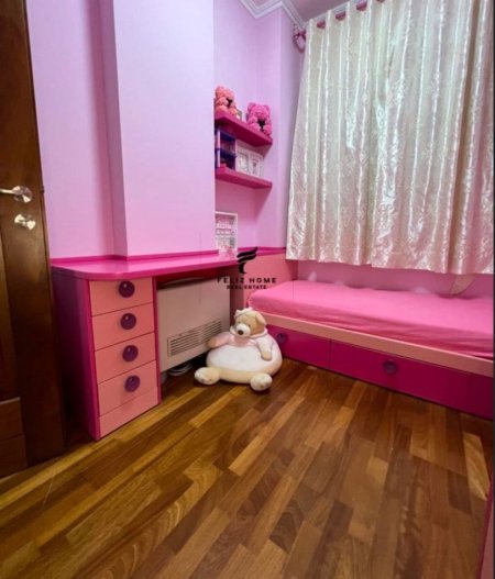 Tirane, jepet me qera apartament duplex Dublex Kati 1, 150 m² 1.000 € (SELITE)