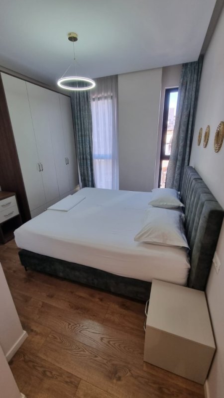 SHITET APARTAMENT 2+1+2 NË RRUGËN E KOSOVARËVE! , Kati 3, 90 m² 460.000 €URO