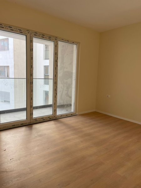 Tirane, jepet me qera apartament 2+1+Ballkon Kati 3, 87 m² 600 € (Astir , Kompleksi Molla)
