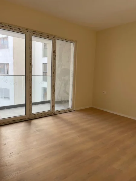 Tirane, jepet me qera apartament 2+1+Ballkon Kati 3, 87 m² 600 € (Astir , Kompleksi Molla)
