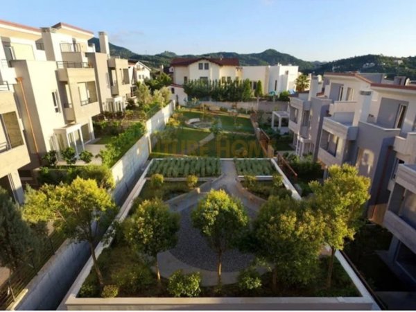 Tirane, jepet me qera Vile 3 Katshe Kati 0, 310 m² 3.000 € (TEG , Sunrise Residence)