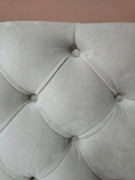 Fier, shes Krevat me tapiceri,me mekanizem,me dyshek 140x190 te perfshire 400 €