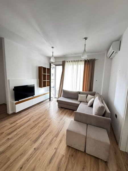 🏡✨ SHITET APARTAMENT 2+1 NË RRUGËN E KOSOVARËVE! ✨🏡 5 MINUTA NGA LIQENI I TIRNES , Kati 3, 80 m² 410.000 €URO