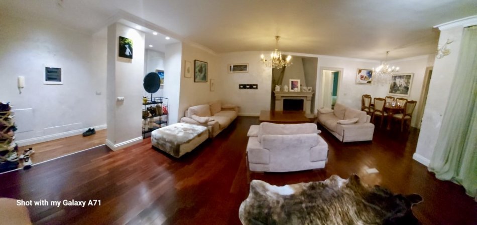 Tirane, shitet apartament+verande | Penthouse 3+1+Aneks+Ballkon Kati 12, 230 m² 598.000 € (Bulevardi Zogu i Pare)