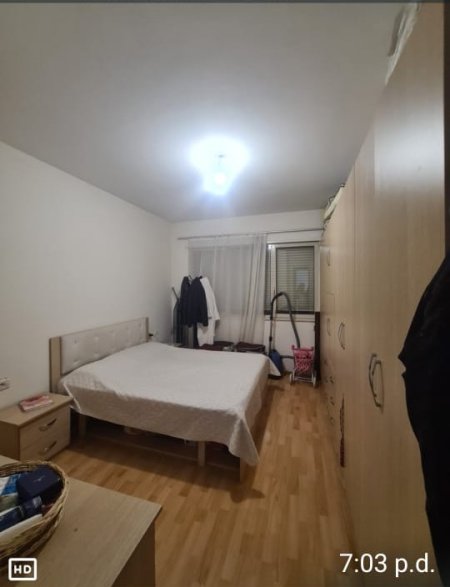 Tirane, shitet apartament 2+1+Ballkon Kati 3, 75 m² 160.000 € (Ish Parku)