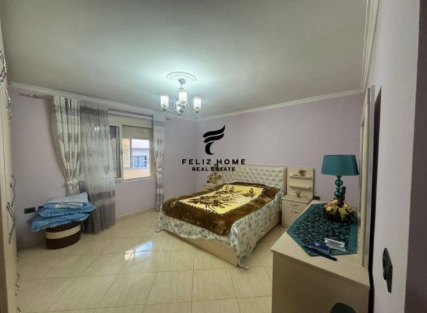 Tirane, jepet me qera apartament 2+1 Kati 2, 100 m² 600 € (PAZARI I RI)
