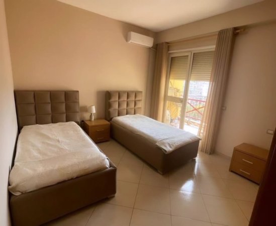 Tirane, shitet apartament 2+1 , 116 m² 239.000 € 