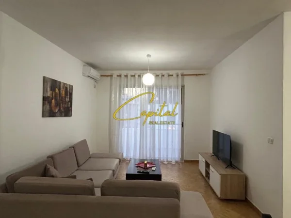 Tirane, jepet me qera apartament 2+1 Kati 7, 116 m² 470 € (ASTIR)