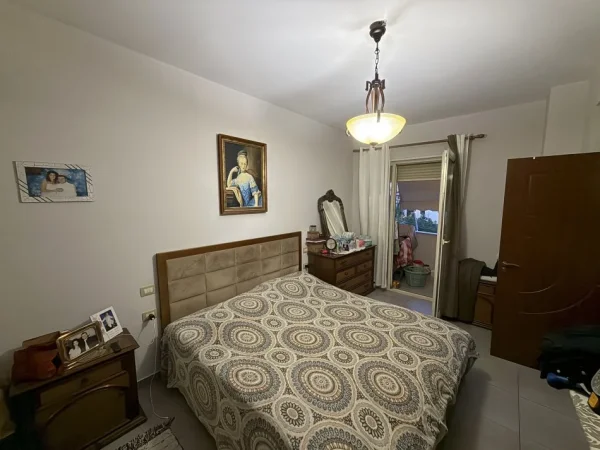 Tirane, shitet apartament 3+1+2+🅿️, 134 m² 179.000 € (Fresk)