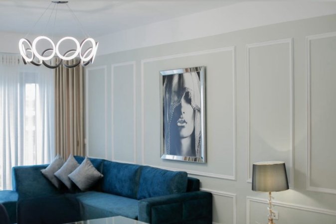 Tirane, jepet me qera 1+1 , 750 € 