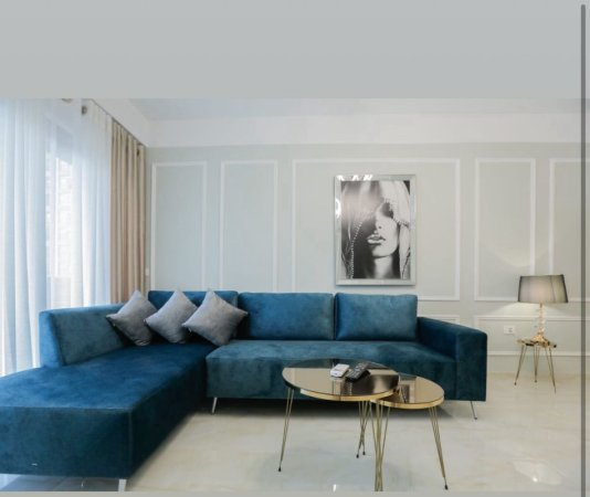 Tirane, jepet me qera 1+1 , 750 € 