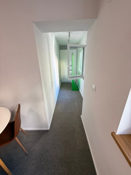 Tirane, jepet me qera zyre Kati 3, 130 m² 1.500 € (Zogu i Zi)