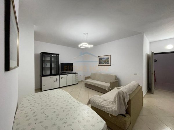 Tirane, jepet me qera apartament 2+1 Kati 6, 115 m² 550 € (Rruga Kongresi i Manastirit, pranë Pediatrisë)