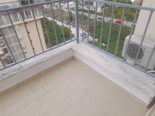 Tirane, jepet me qera apartament 1+1 Kati 11, 51 m² 500 € 