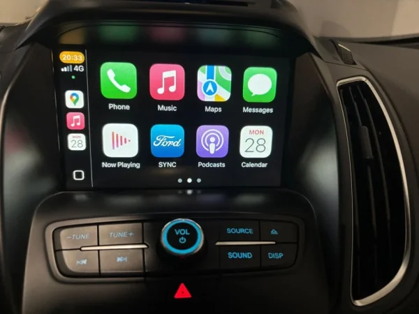 Tirane, shitet makine Ford Focus Cmax 1.5 TDCi Nafte, e zeze automatik Klima 105 km 8.300 €