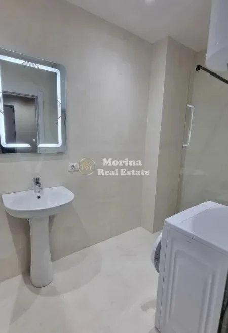 Tirane, jepet me qera apartament 1+1 Kati 7, 60 m² 125.000 € (Don Bosko)