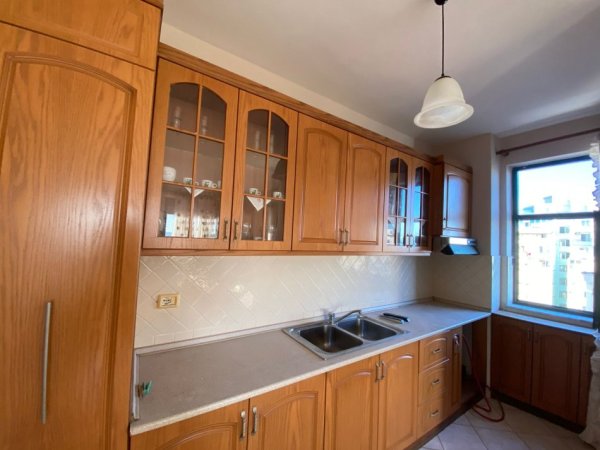 Durres, shitet apartament 3+1+Ballkon Kati 6, 126 m² 160.000 € (PAVARESIA PLAZH)