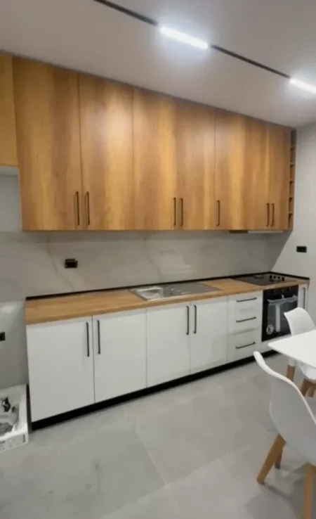 Tirane, jepet me qera apartament 1+1 Kati 0, 450 € 