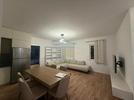 Tirane, shitet apartament 2+1 Kati 2, 104 m² 210.000 € 