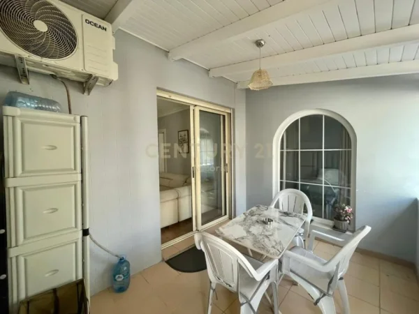 Tirane, jap me qera apartament 1+1+Ballkon Kati 5, 70 m² 780 € 