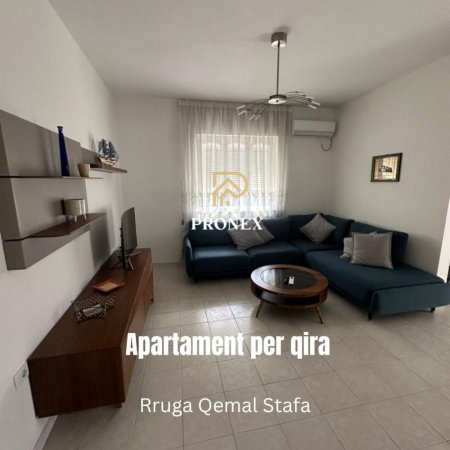 Tirane, jepet me qera apartament 2+1+Ballkon Kati 3, 107 m² 600 € (Pazari i Ri, Rruga Qemal Stafa)