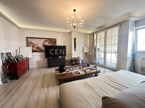 Tirane, shitet apartament 2+1 Kati 5, 107 m² 220.000 € 