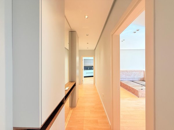 Tirane, jepet me qera apartament 2+1 Kati 2, 90 m² 1.500 € (Kopeshti Zoologjik)