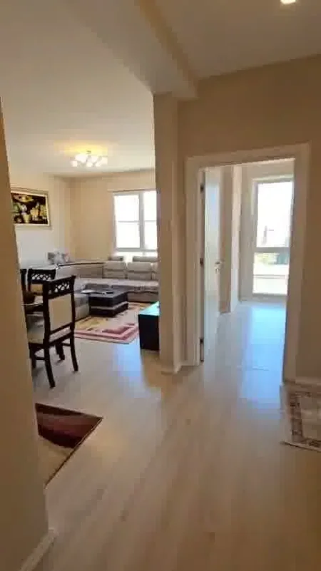 Tirane, shitet apartament 3+1 Kati 1, 120 m² 160.000 € (Përballë Spitalit Amerikan 3)