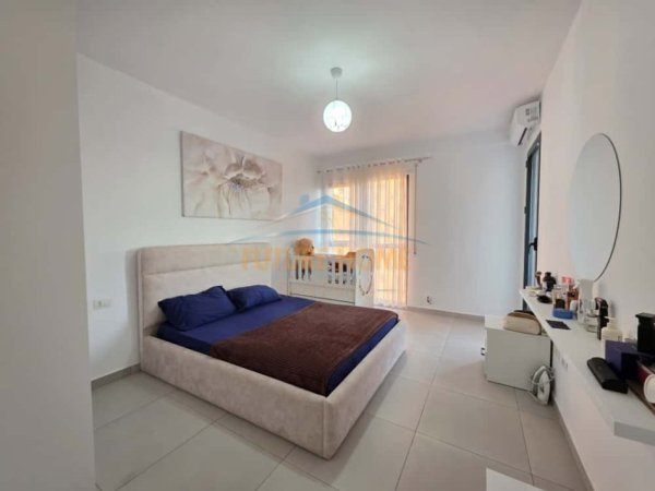 Tirane, jepet me qera apartament 2+1 Kati 5, 104 m² 700 € (Kompleksi ASL)