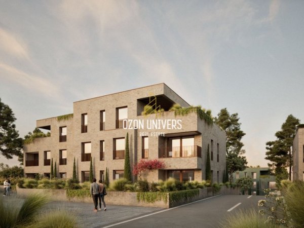 Tirane, shitet apartament 3+1+Ballkon Kati 1, 169 m² 304.902 € (Park House Residence, Mjull-Bathore Tirana, Albania)