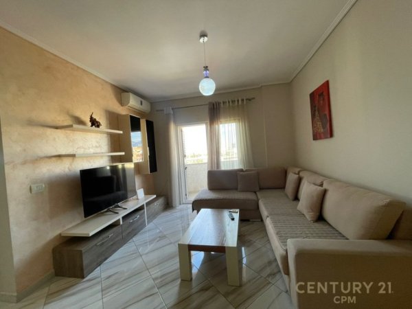 Tirane, jepet me qera apartament 2+1 Kati 9, 95 m² 800 € (MYSLYM SHYRI)