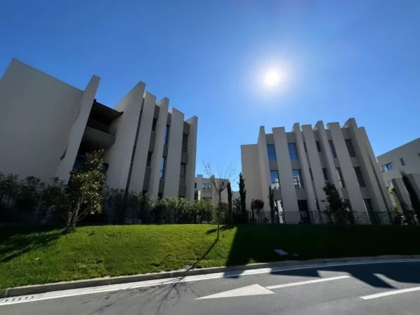 Tirane, shitet apartament 2+1 , 136 m² 350.000 € (green valley residence)