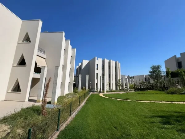 Tirane, shitet apartament 2+1 , 136 m² 350.000 € (green valley residence)