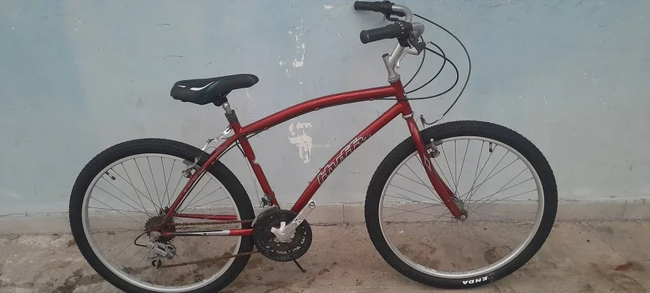 Tirane, njoftim biciklete ️️️HUFFY️cityLINE e kuqe 135 €