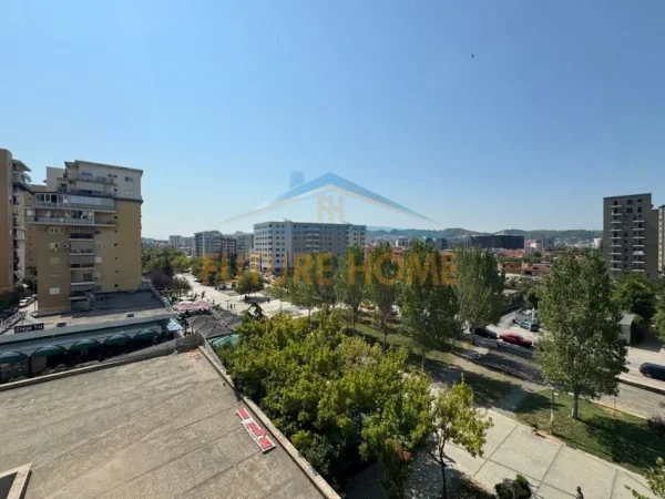 Qera, Apartament 2+1+Depo, Ish Fusha e Aviacionit, Tirane! 650 €