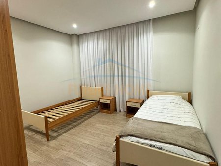 Durres, shitet apartament 2+1+Ballkon Kati 3, 91 m² 210.000 € 