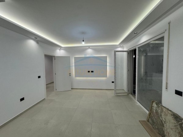 Tirane, shes apartament 2+1+Ballkon Kati 2, 109 m² 125.000 € (Fresk)