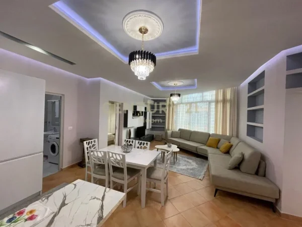 Tirane, jepet me qera apartament 2+1+Aneks+Ballkon Kati 4, 75 m² 600 € (Neom125919)